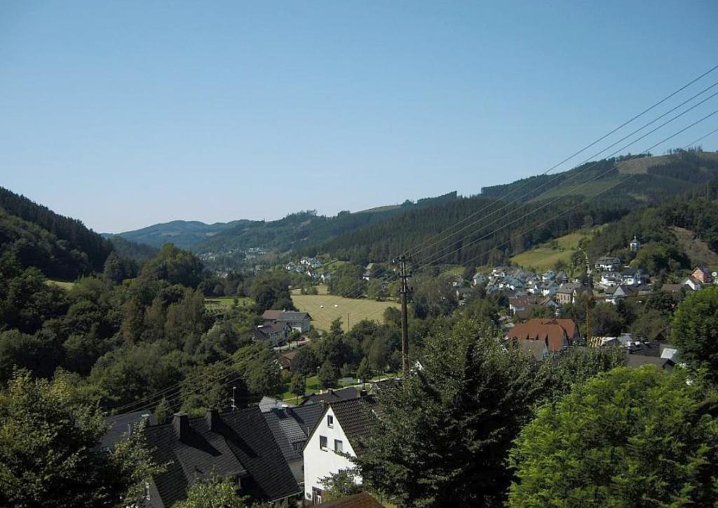 Haus Sonnenschein Appartamento Lennestadt Esterno foto